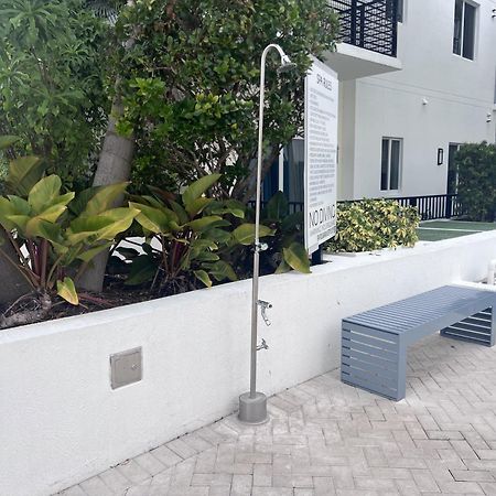Master Bed Room In Calle Ocho Miami Exterior foto