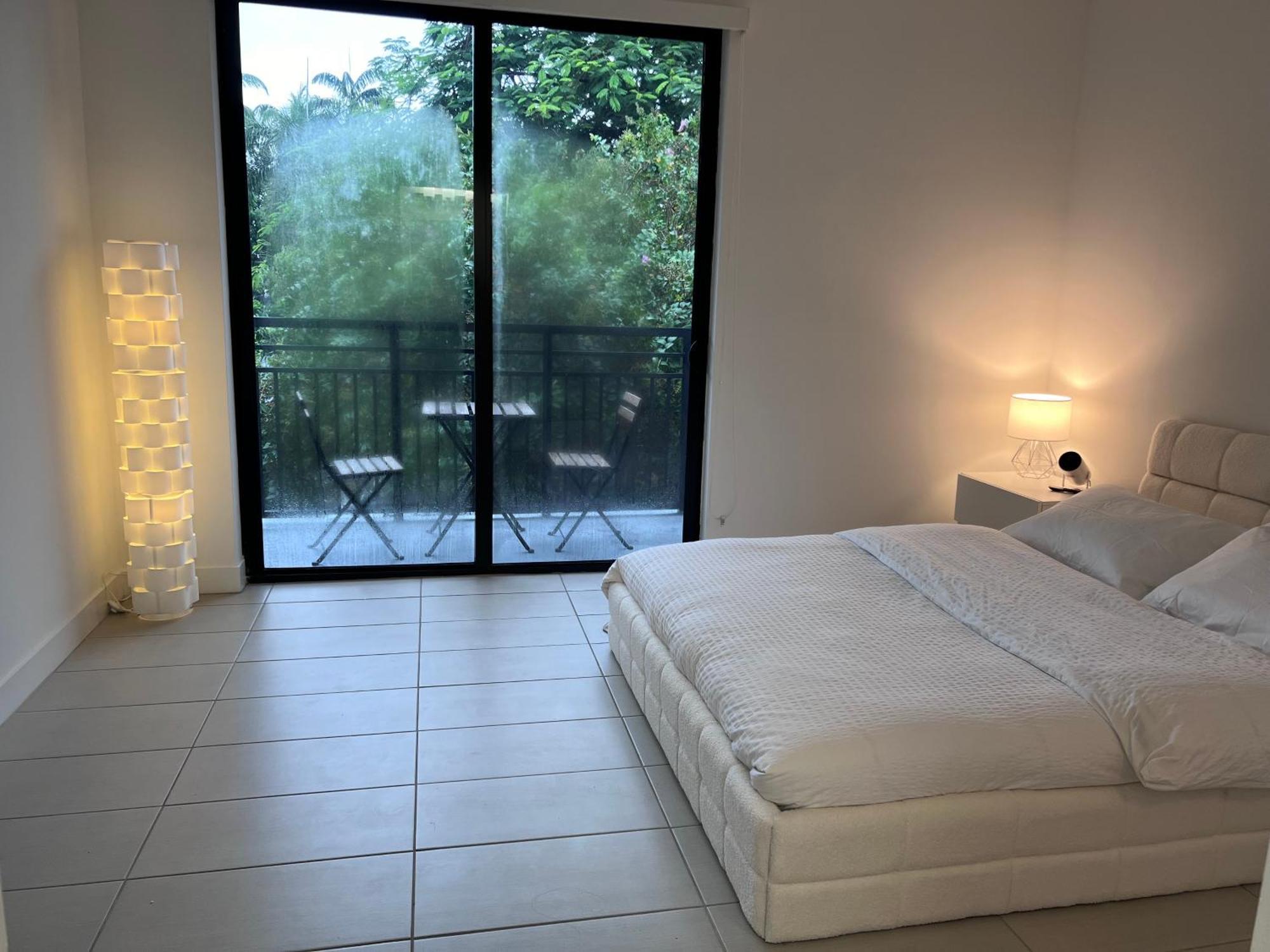 Master Bed Room In Calle Ocho Miami Exterior foto